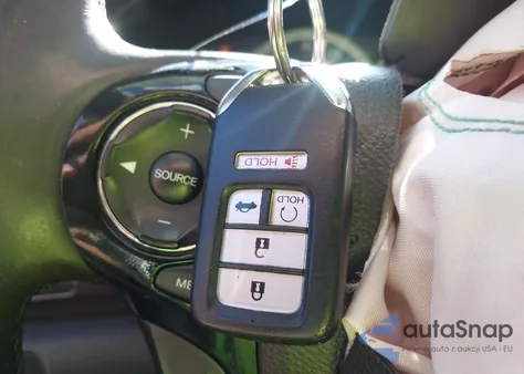 2017 Honda Accord Ex-L z USA, uszkodzony, nr VIN 1HGCR2F82HA288803